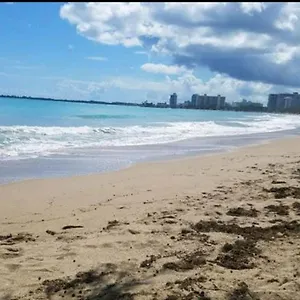 Beach Front Apt Isla Verde 3 Puerto Rico