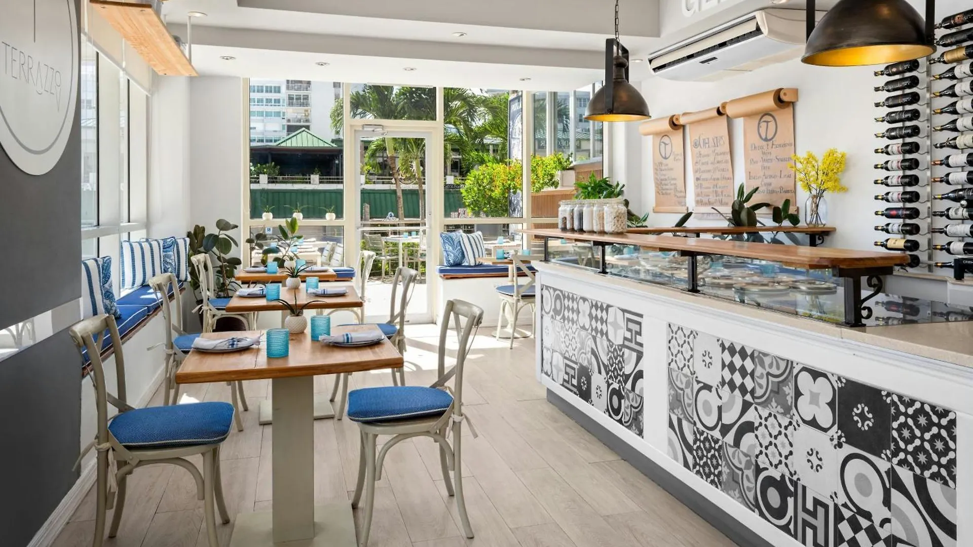 Resort San Juan Marriott y Casino Stellaris